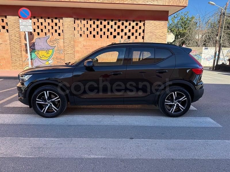 Usado Volvo XC40 R-Design 190 CV (139 kW) 2020 Negro SUV