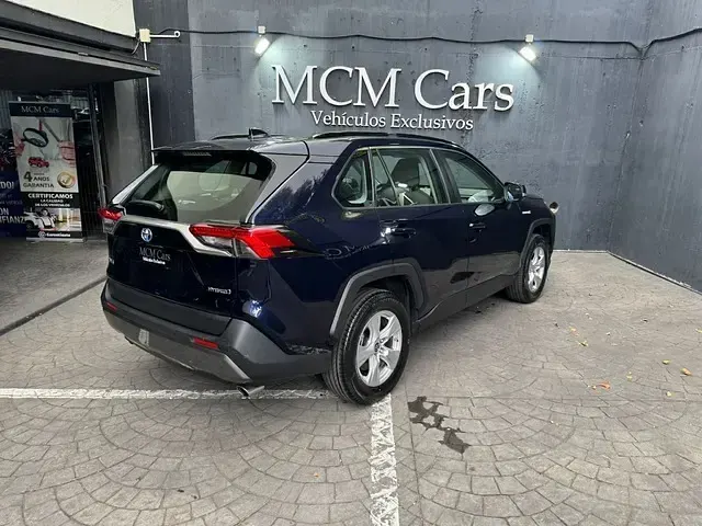 Usado Toyota RAV4 Hybrid Business Edition 218 CV (160 kW) 2021 Azul SUV