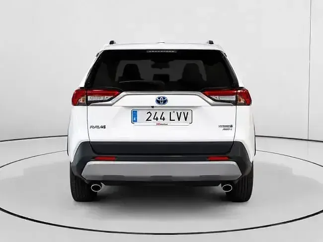 Usado Toyota RAV4 Hybrid Advance 306 CV (225 kW) 2022 Blanco SUV