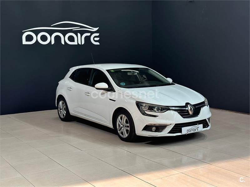 Blanco Usado 2017 Renault Mégane IV Business Utilitario | 9990 € (Precio justo) - Imagen 1/4