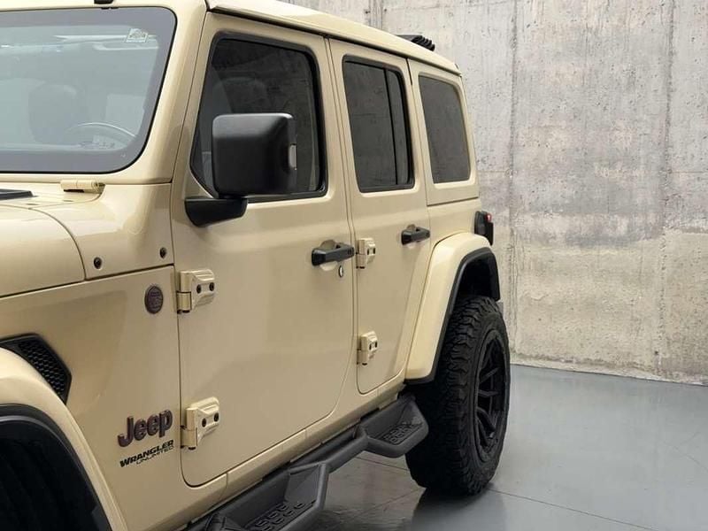 Usado Jeep Wrangler Unlimited Rubicon 268 CV (197 kW) 2021 Beige SUV