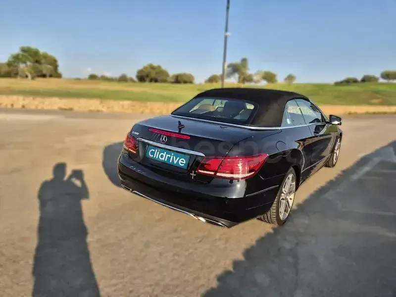 Usado Mercedes E400 333 CV (244 kW) 2015 Negro Descapotable