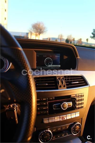 Usado Mercedes C220 170 CV (125 kW) 2013 Gris / plata Coupe