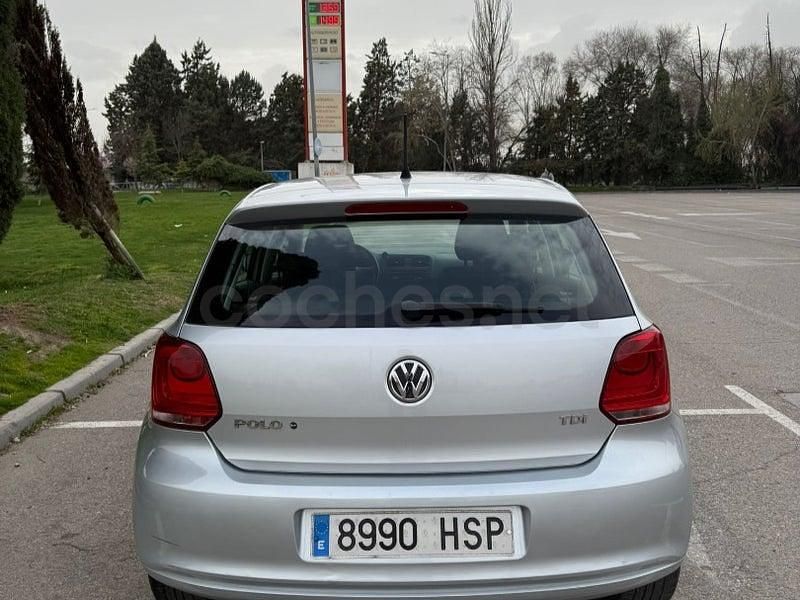 Usado VW Polo Sport 90 CV (66 kW) 2013 Gris / plata Utilitario