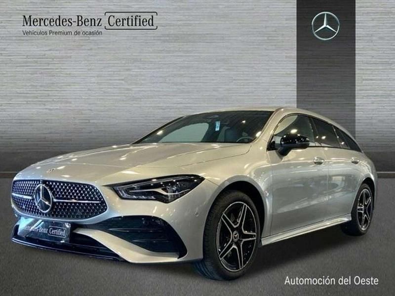 Usado Mercedes CLA250e 163 CV (119 kW) 2024 Plateado Berlina