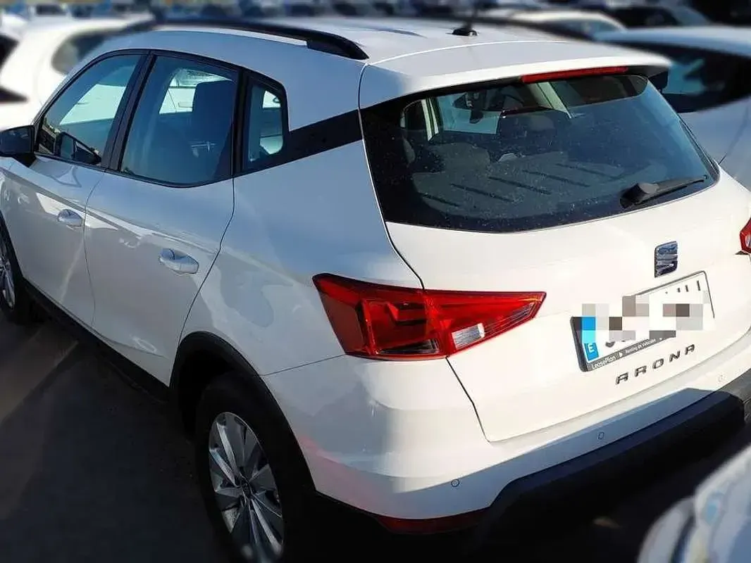 Usado Seat Arona Style 116 CV (85 kW) 2020 Blanco SUV