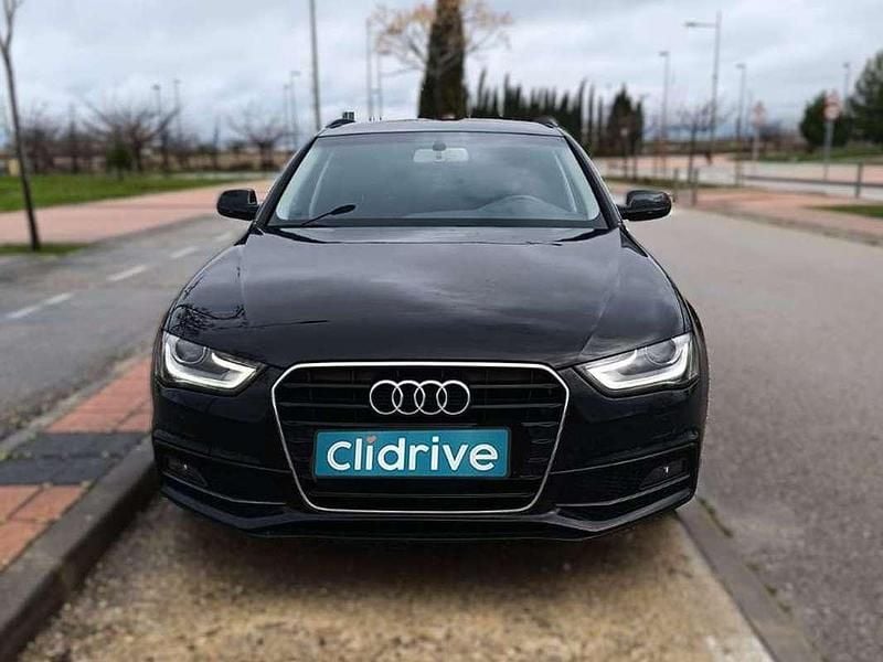 Usado Audi A4 Premium 150 CV (110 kW) 2015 Negro Familiar