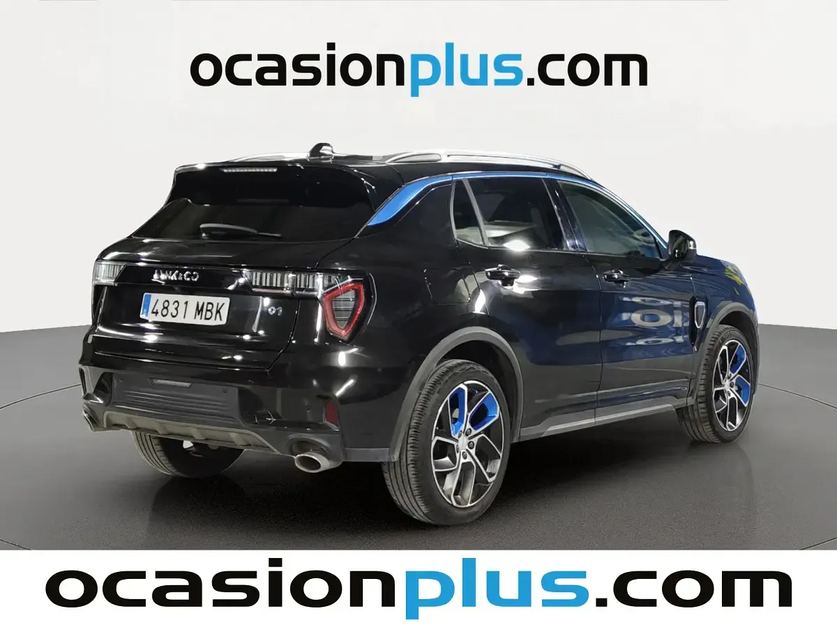 Usado Lynk & Co 01 261 CV (191 kW) 2022 Negro SUV