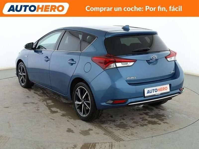 Usado Toyota Auris Hybrid 136 CV (100 kW) 2018 Azul Utilitario