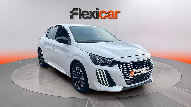 Usado Peugeot 208 Allure 101 CV (74 kW) 2025 Blanco Utilitario