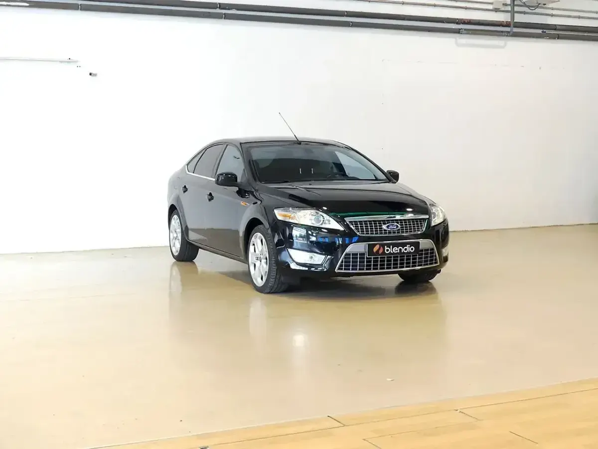 Usado Ford Mondeo Trend 147 CV (108 kW) 2007 Negro Berlina
