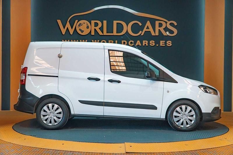 Usado Ford Transit Trend 101 CV (74 kW) 2020 Blanco Van