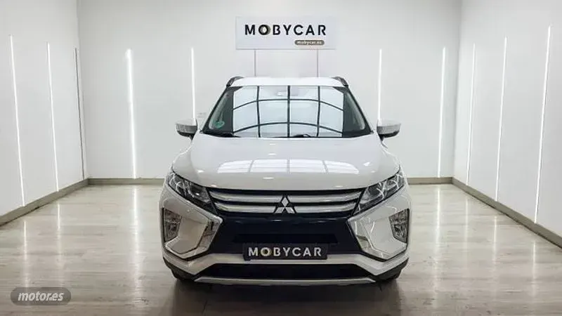 Usado Mitsubishi Eclipse Cross Spirit 163 CV (119 kW) 2019 Blanco SUV
