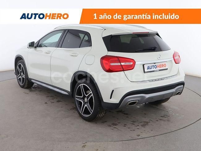 Usado Mercedes GLA200 AMG line 136 CV (100 kW) 2015 Blanco SUV