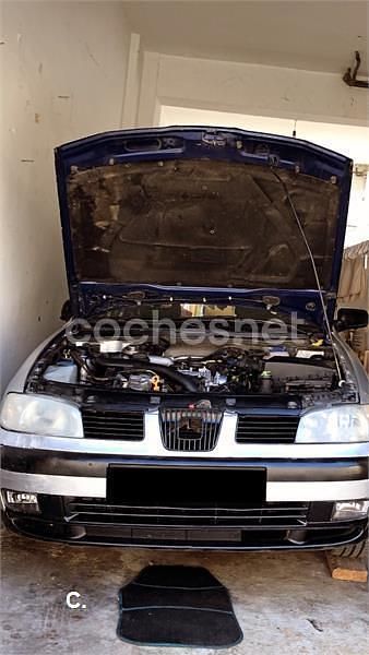 Gris / plata Usado 2001 Seat Ibiza Stella Berlina | 2200 € (Precio justo) - Imagen 1/4