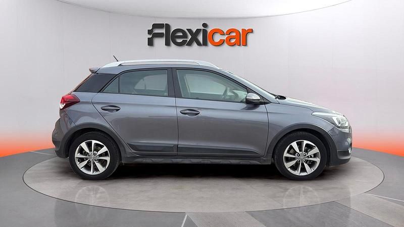Usado Hyundai i20 GO! 101 CV (74 kW) 2017 Azul Berlina