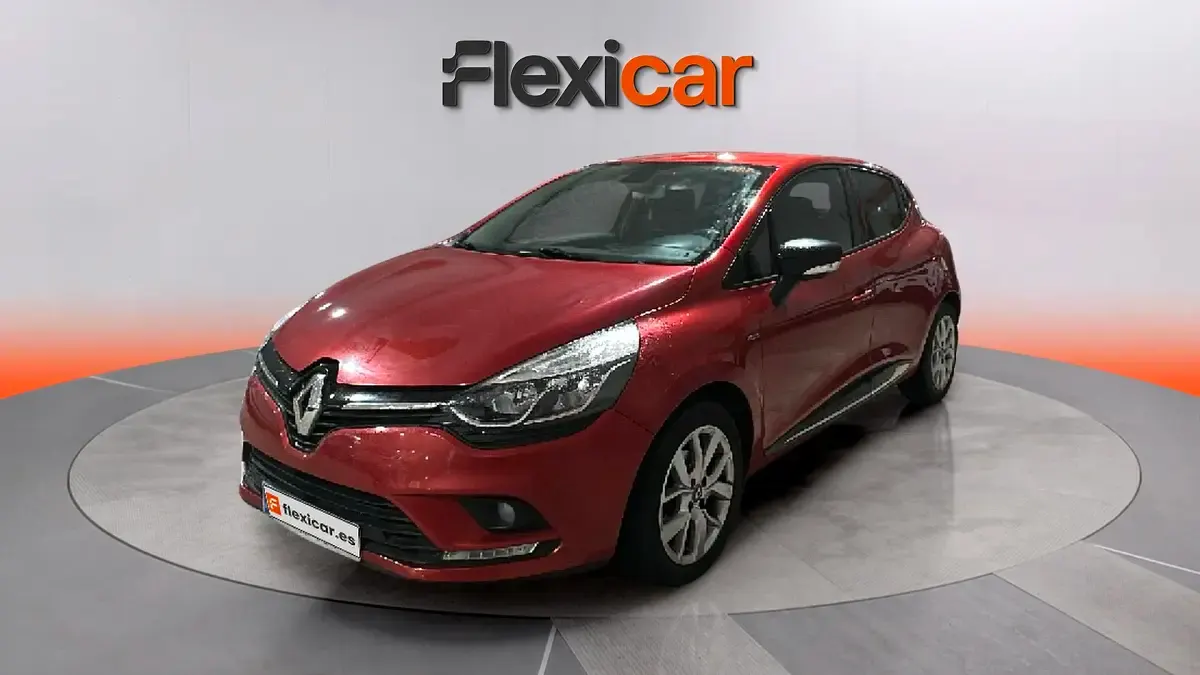 Usado Renault Clio IV Intens 90 CV (66 kW) 2019 Rojo Berlina