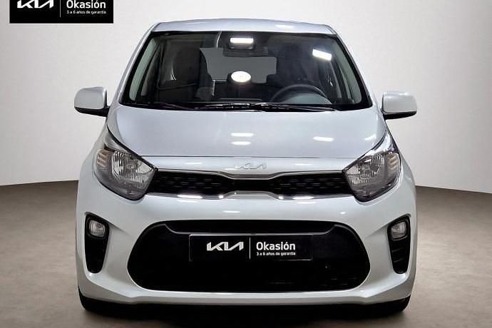 Usado Kia Picanto Comfort 67 CV (49 kW) 2024 Plateado Utilitario