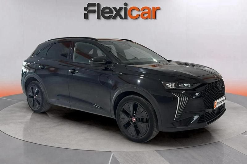 Negro Usado 2023 DS Automobiles DS7 Crossback Performance SUV | 23.990 € (Buen precio) - Imagen 1/4