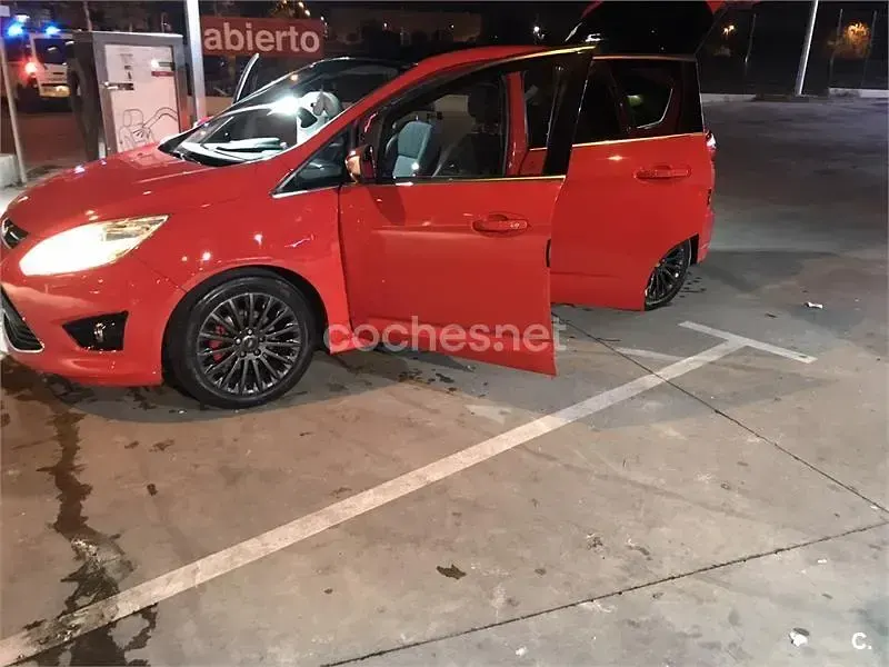 Usado Ford C-MAX Titanium 115 CV (84 kW) 2011 Rojo Monovolumen