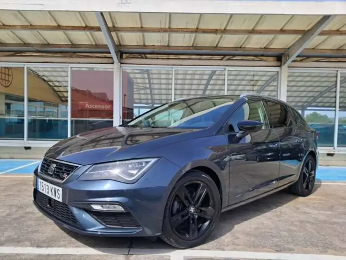 Usado Seat Leon FR 150 CV (110 kW) 2019 Familiar