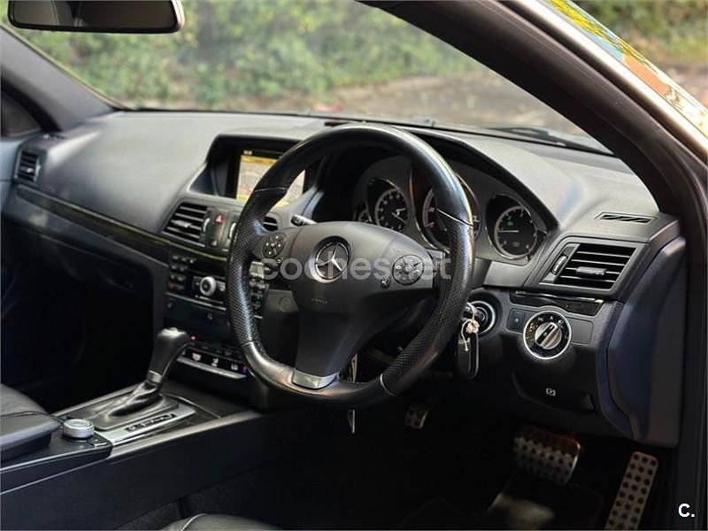Usado Mercedes E250 Elegance 204 CV (150 kW) 2011 Negro Coupe