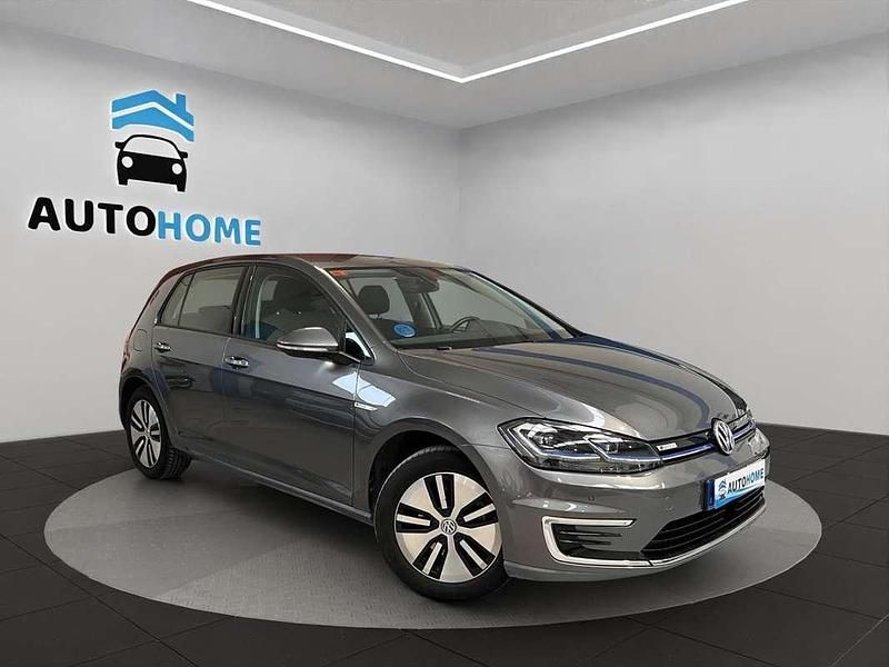 Usado VW e-Golf 100 kW (136 CV) 2019 Gris Utilitario