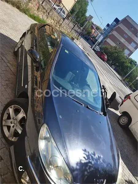 Usado Peugeot 407 Sport 136 CV (100 kW) 2007 Negro Berlina