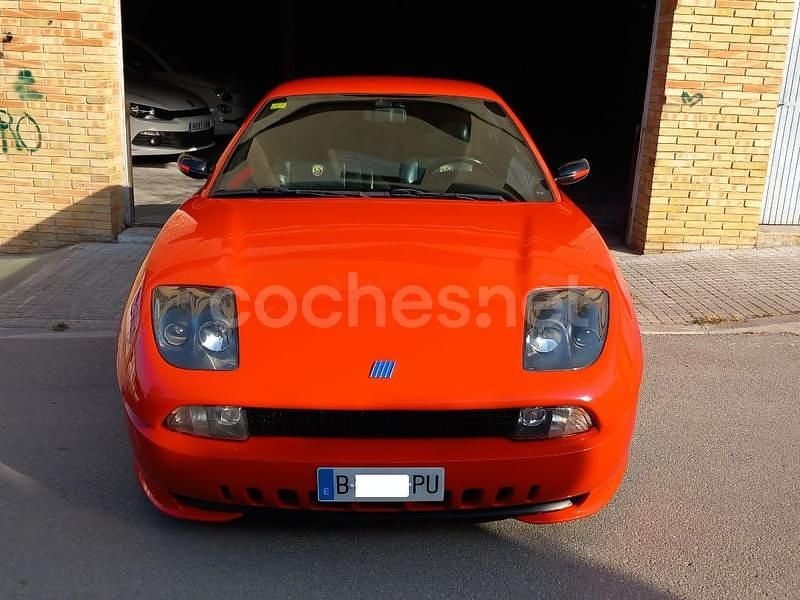 Usado Fiat Coupé 195 CV (143 kW) 1995 Rojo Coupe