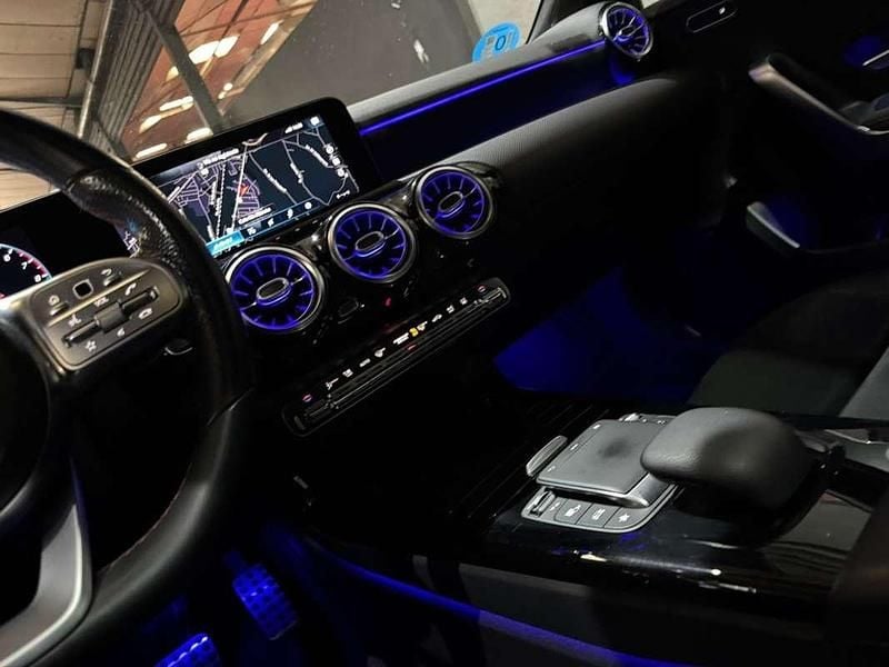 Usado Mercedes A250 218 CV (160 kW) 2021 Blanco Utilitario