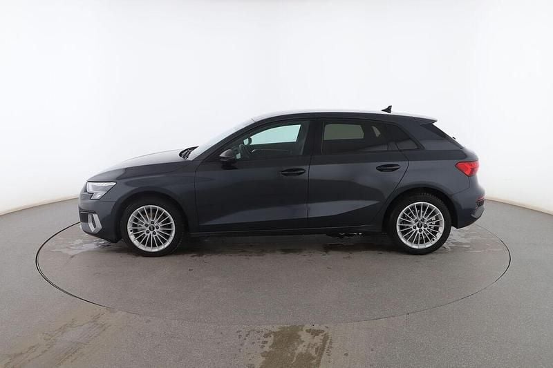 Usado Audi A3 Advanced 116 CV (85 kW) 2022 Gris Utilitario