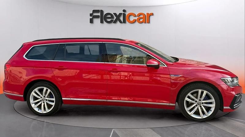Usado VW Passat GTE 218 CV (160 kW) 2020 Rojo Familiar
