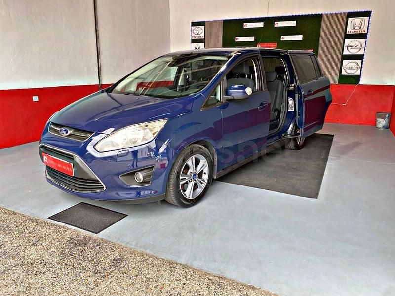 Usado Ford Grand C-Max Trend 100 CV (73 kW) 2014 Azul Monovolumen
