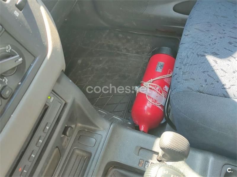 Usado Mitsubishi Montero 160 CV (117 kW) 2003 Gris / plata SUV