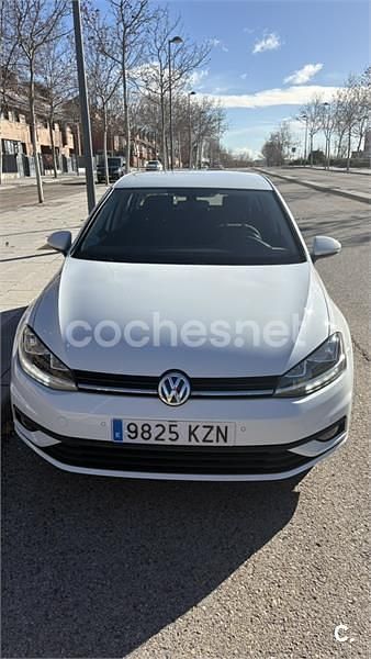 Usado VW Golf VII Advance 115 CV (84 kW) 2019 Blanco Berlina