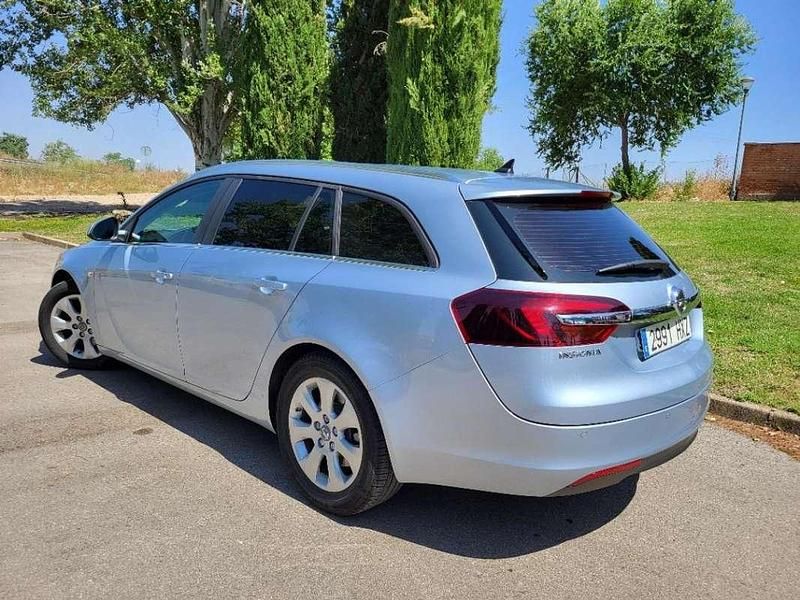 Usado Opel Insignia Excellence 140 CV (102 kW) 2014 Azul Familiar