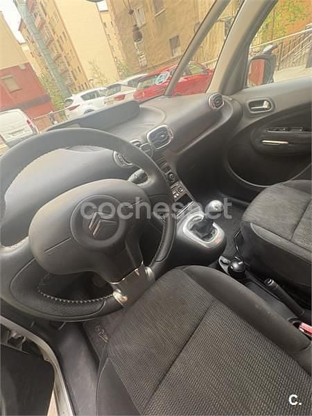 Usado Citroën C3 Picasso Seduction 120 CV (88 kW) 2012 Blanco Monovolumen
