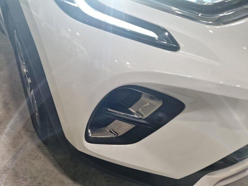 Usado Renault Captur Techno 145 CV (106 kW) 2022 Blanco SUV