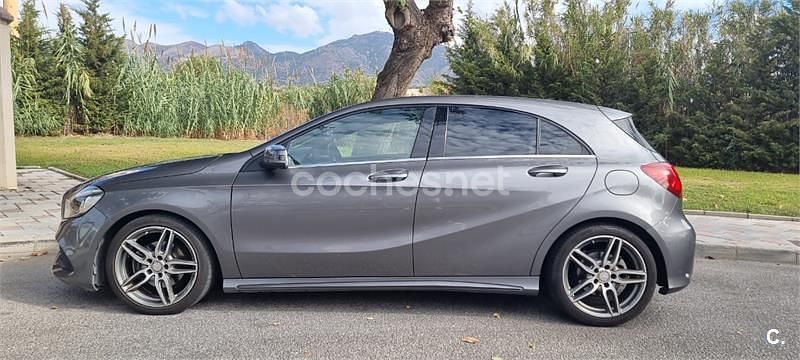 Usado Mercedes A200 AMG line 136 CV (100 kW) 2016 Gris / plata Berlina