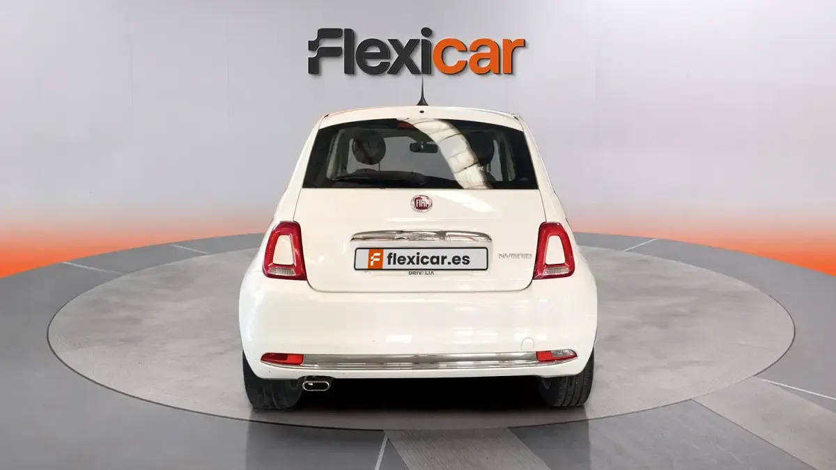 Usado Fiat 500 Dolcevita 70 CV (51 kW) 2023 Blanco Berlina