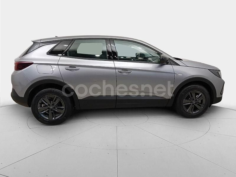 Usado Opel Grandland X Business Edition 130 CV (95 kW) 2022 Gris / plata SUV