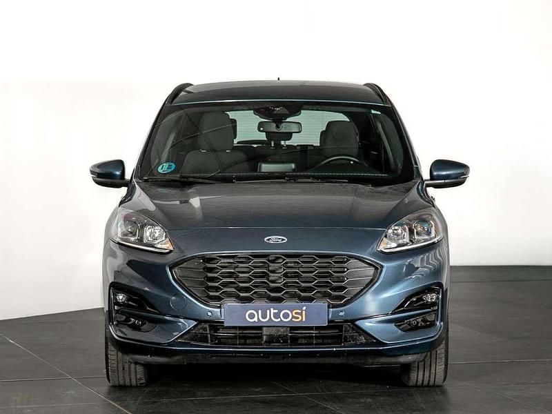Usado Ford Kuga ST-Line 190 CV (139 kW) 2023 Azul SUV