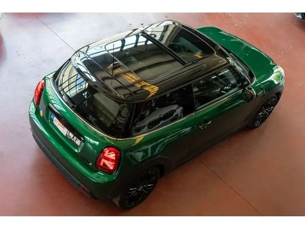 Usado Mini Cooper SE 135 kW (184 CV) 2022 Verde Utilitario