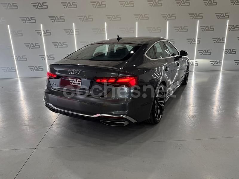 Gris / plata Usado 2023 Audi A5 Sportback Advanced Plus Berlina | 43.900 € (Caro) - Imagen 1/4