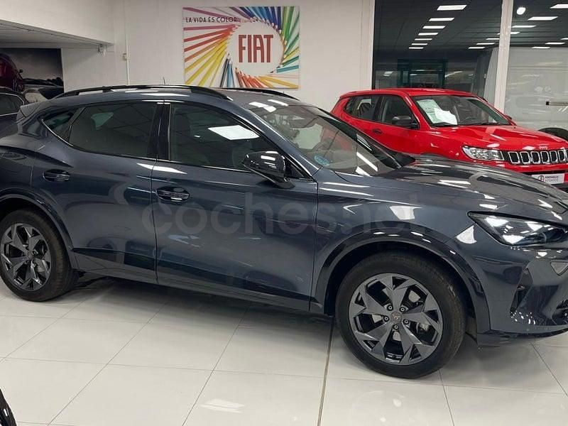 Usado Cupra Formentor 150 CV (110 kW) 2025 Gris / plata SUV