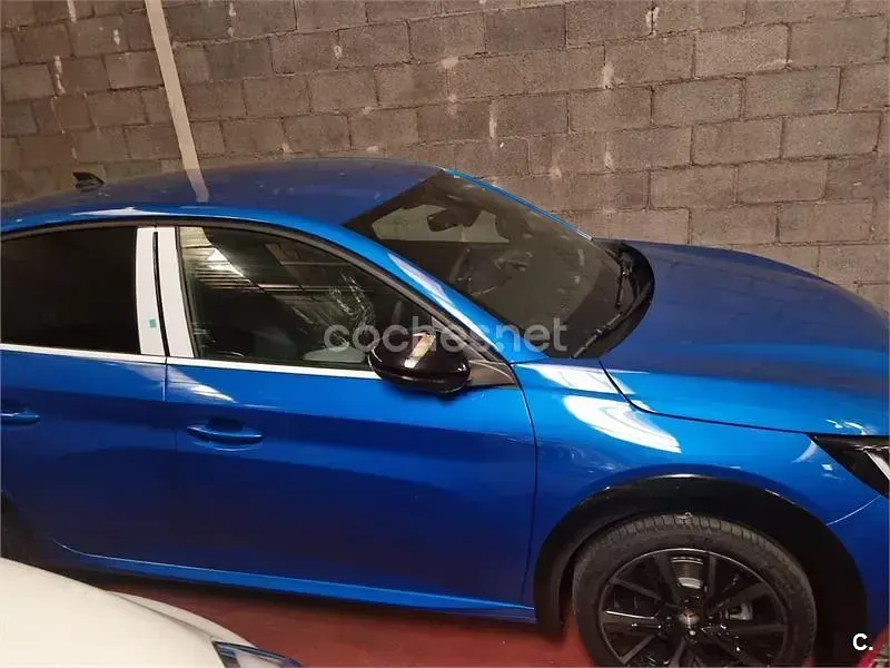 Usado Peugeot 208 GT 100 CV (73 kW) 2023 Azul Utilitario