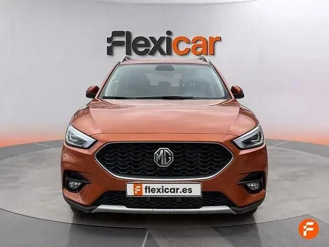 Usado MG ZS Luxury 106 CV (77 kW) 2024 Naranja SUV