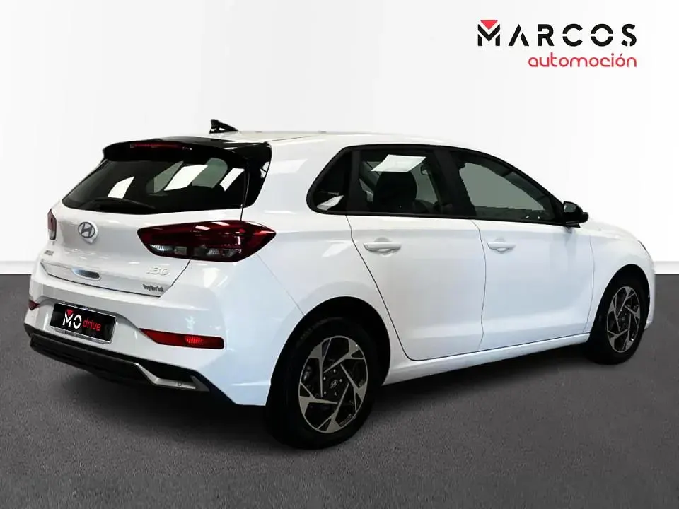 Usado Hyundai i30 100 CV (73 kW) 2024