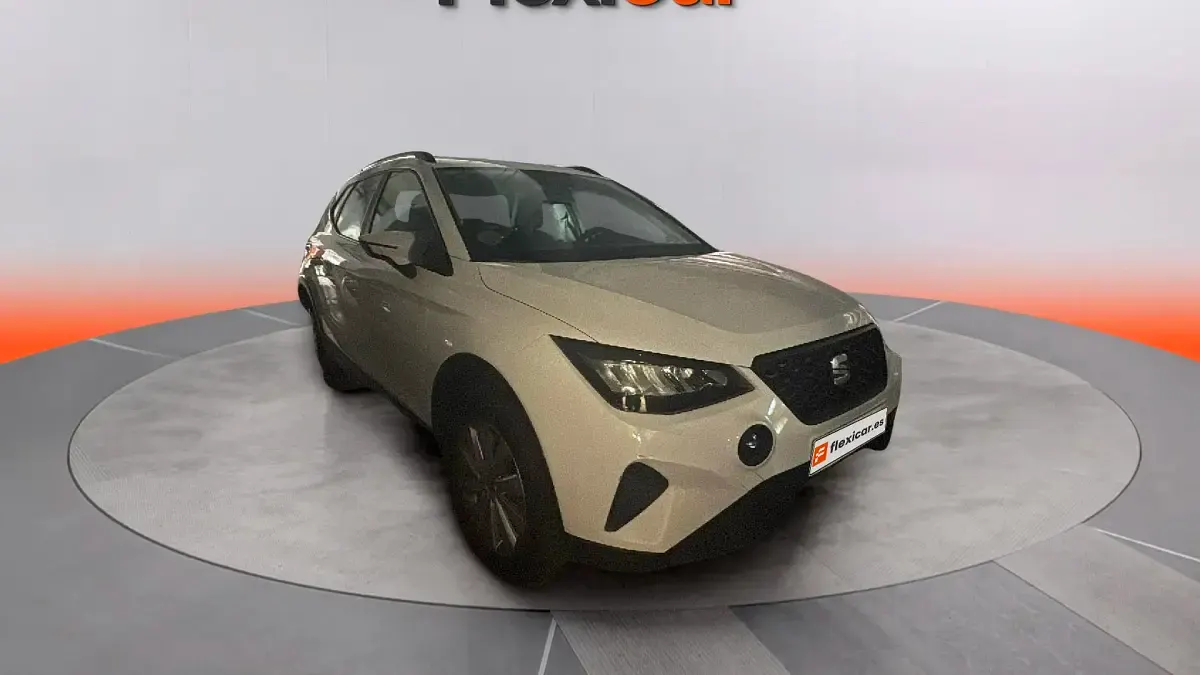 Usado Seat Arona Style 110 CV (80 kW) 2021 SUV