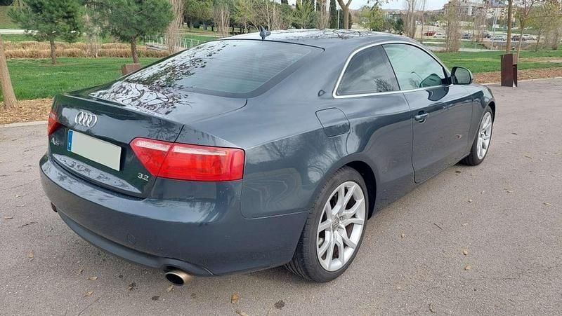 Usado Audi A5 265 CV (194 kW) 2008 Gris Coupe
